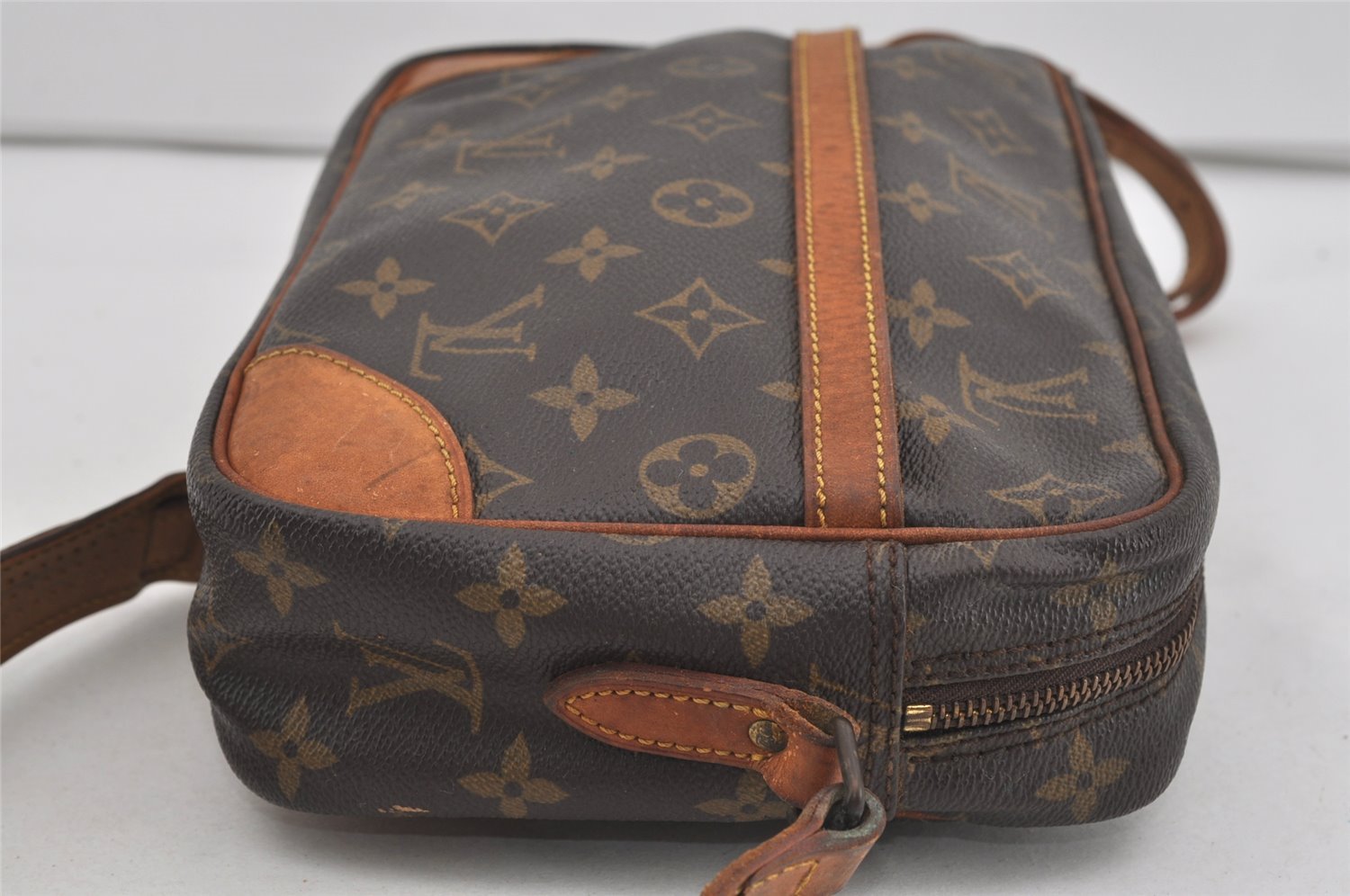 Authentic Louis Vuitton Monogram Trocadero 27 Shoulder Cross Bag M51274 LV 0868I