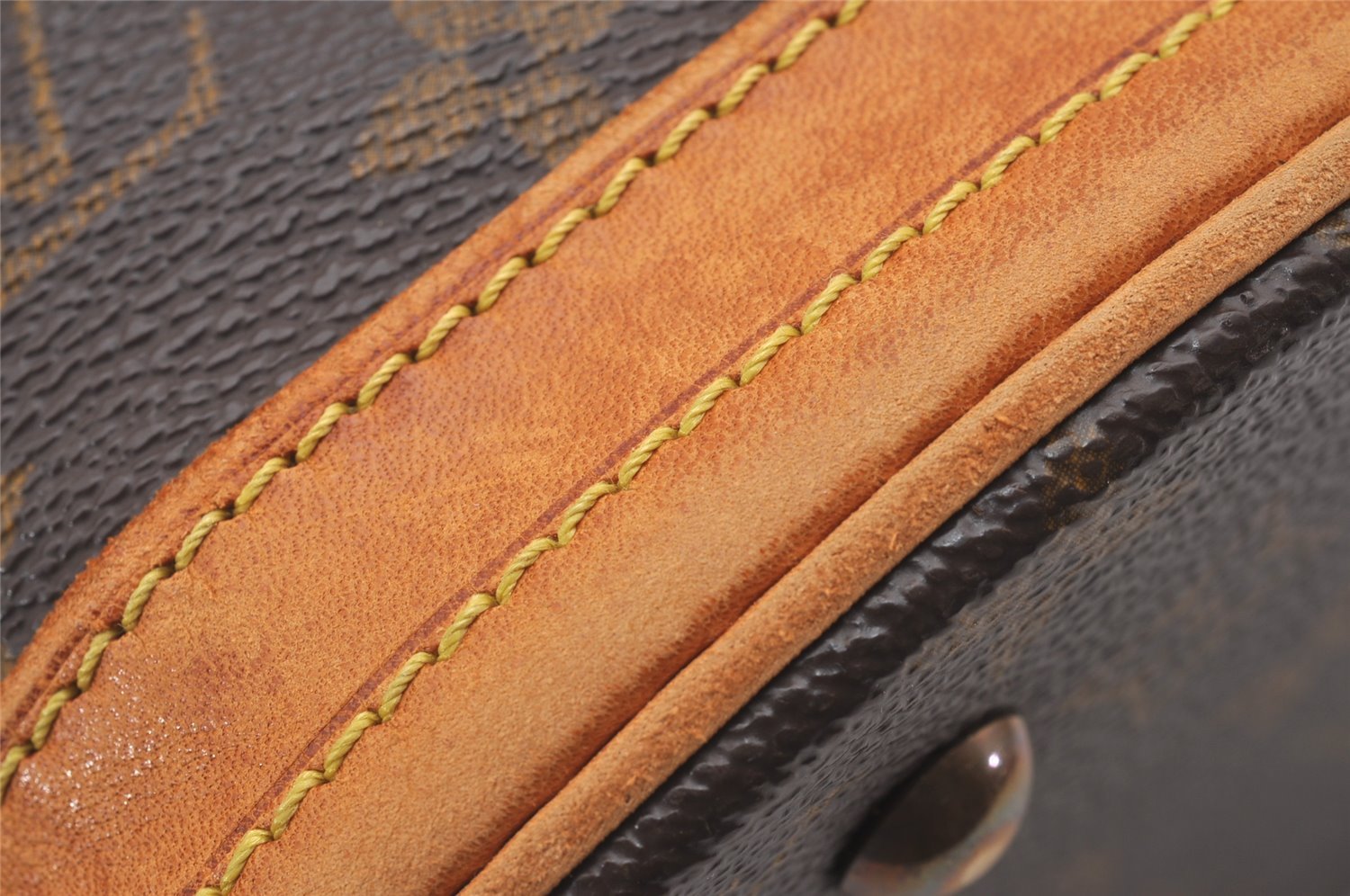 Authentic Louis Vuitton Monogram Bucket PM Shoulder Tote Bag M42238 LV 0873I