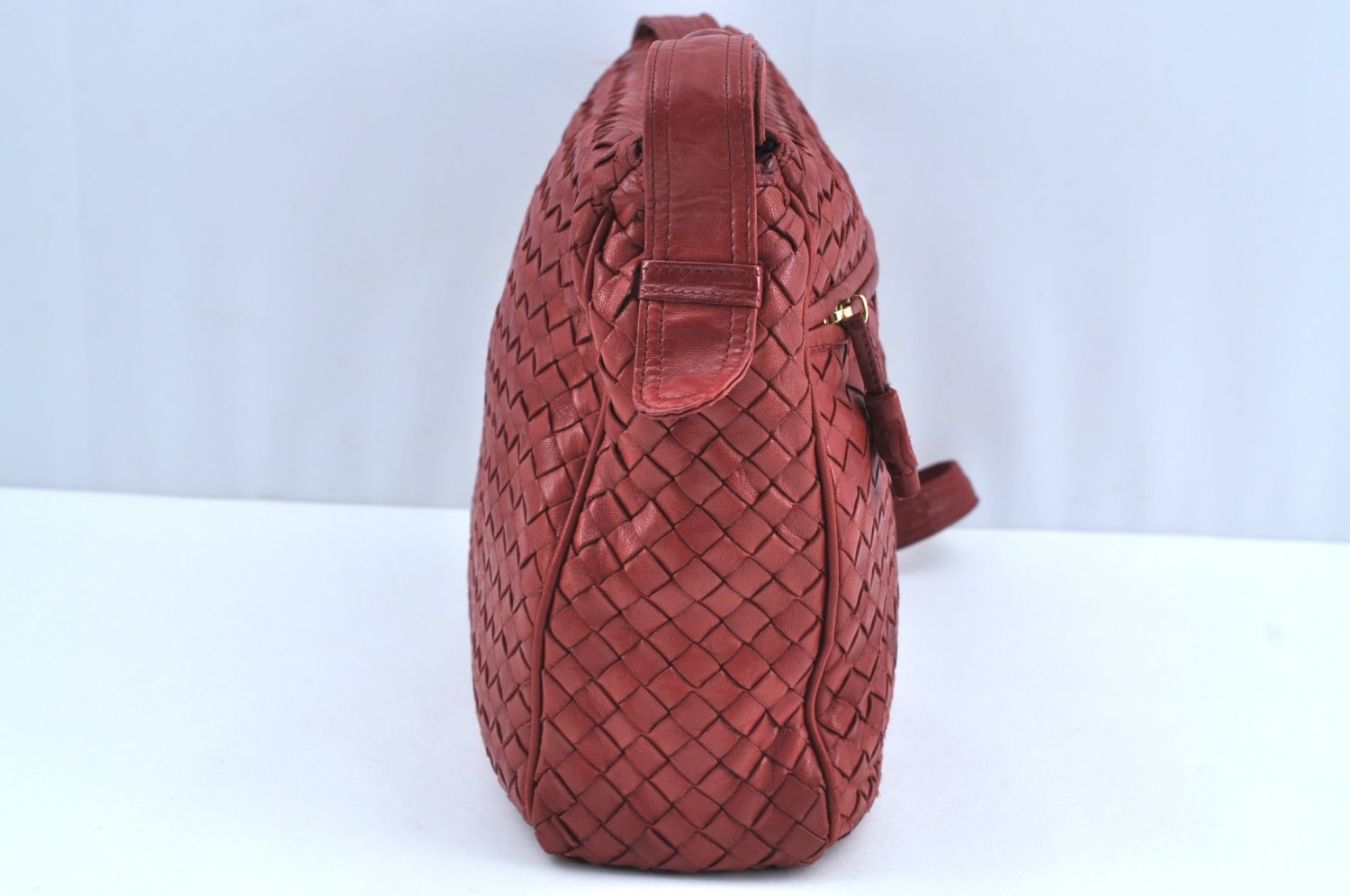 Authentic BOTTEGA VENETA Intrecciato Leather Shoulder Cross Body Bag Red 0884G