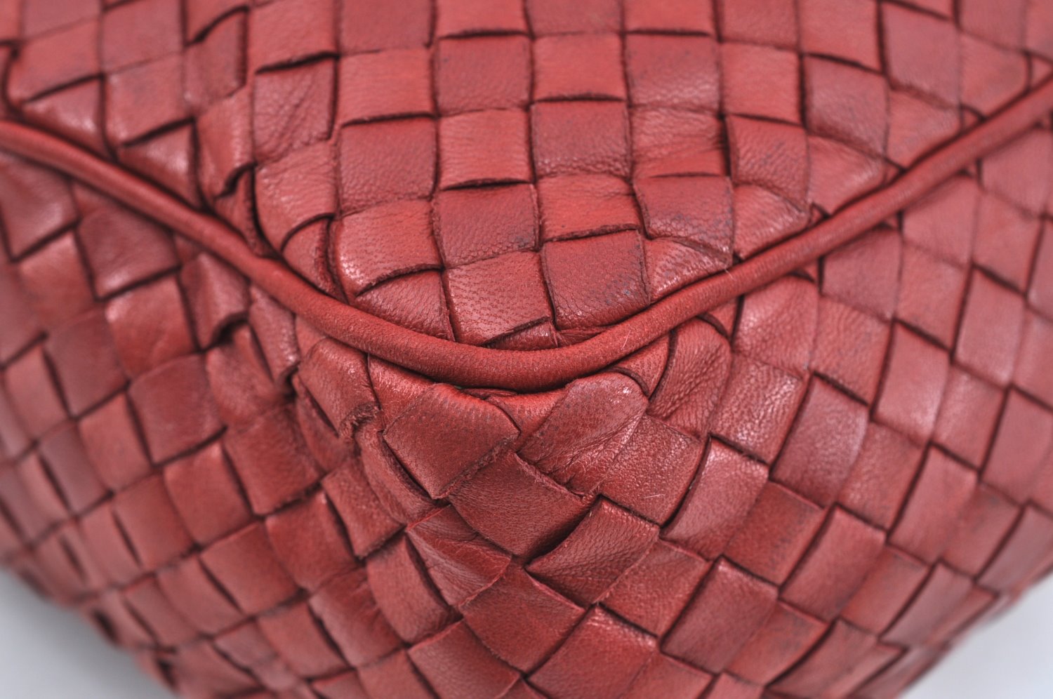 Authentic BOTTEGA VENETA Intrecciato Leather Shoulder Cross Body Bag Red 0884G