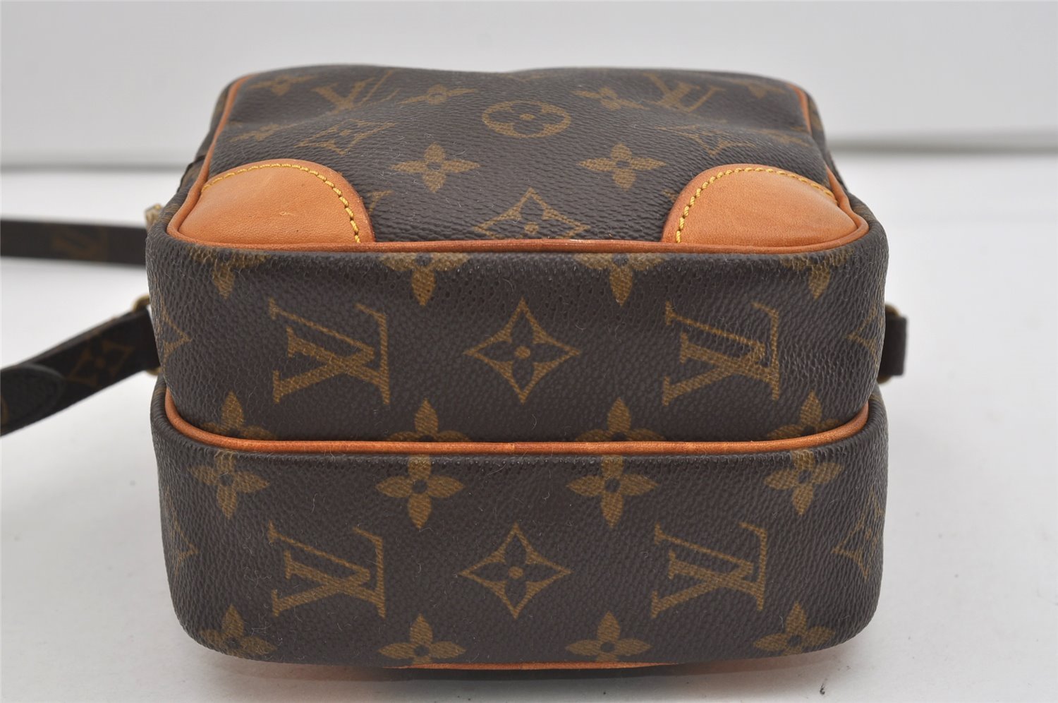 Authentic Louis Vuitton Monogram Amazone Shoulder Cross Body Bag M45236 LV 0884I