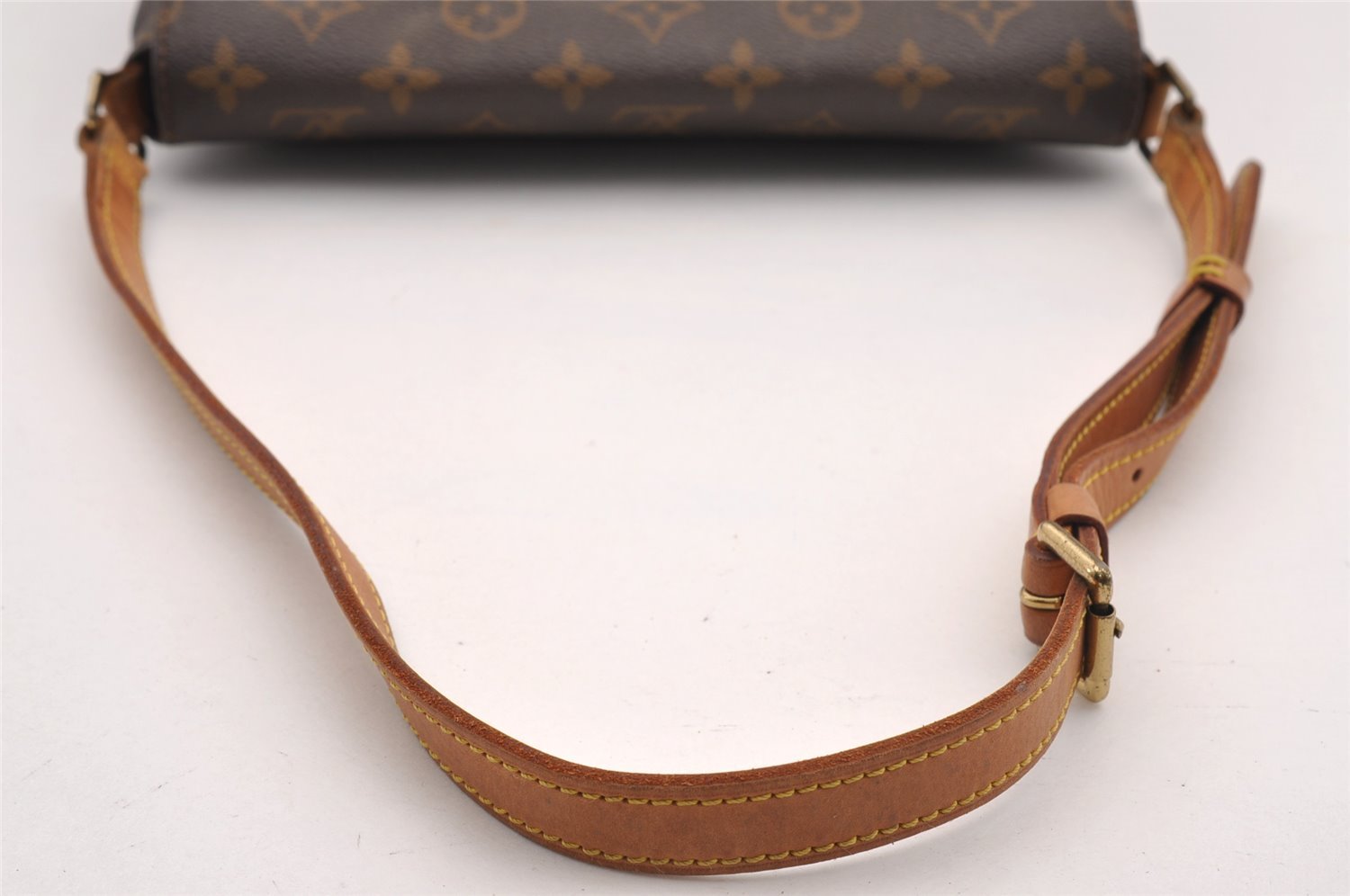 Authentic Louis Vuitton Monogram Musette Tango Shoulder Bag M51257 LV 0885I