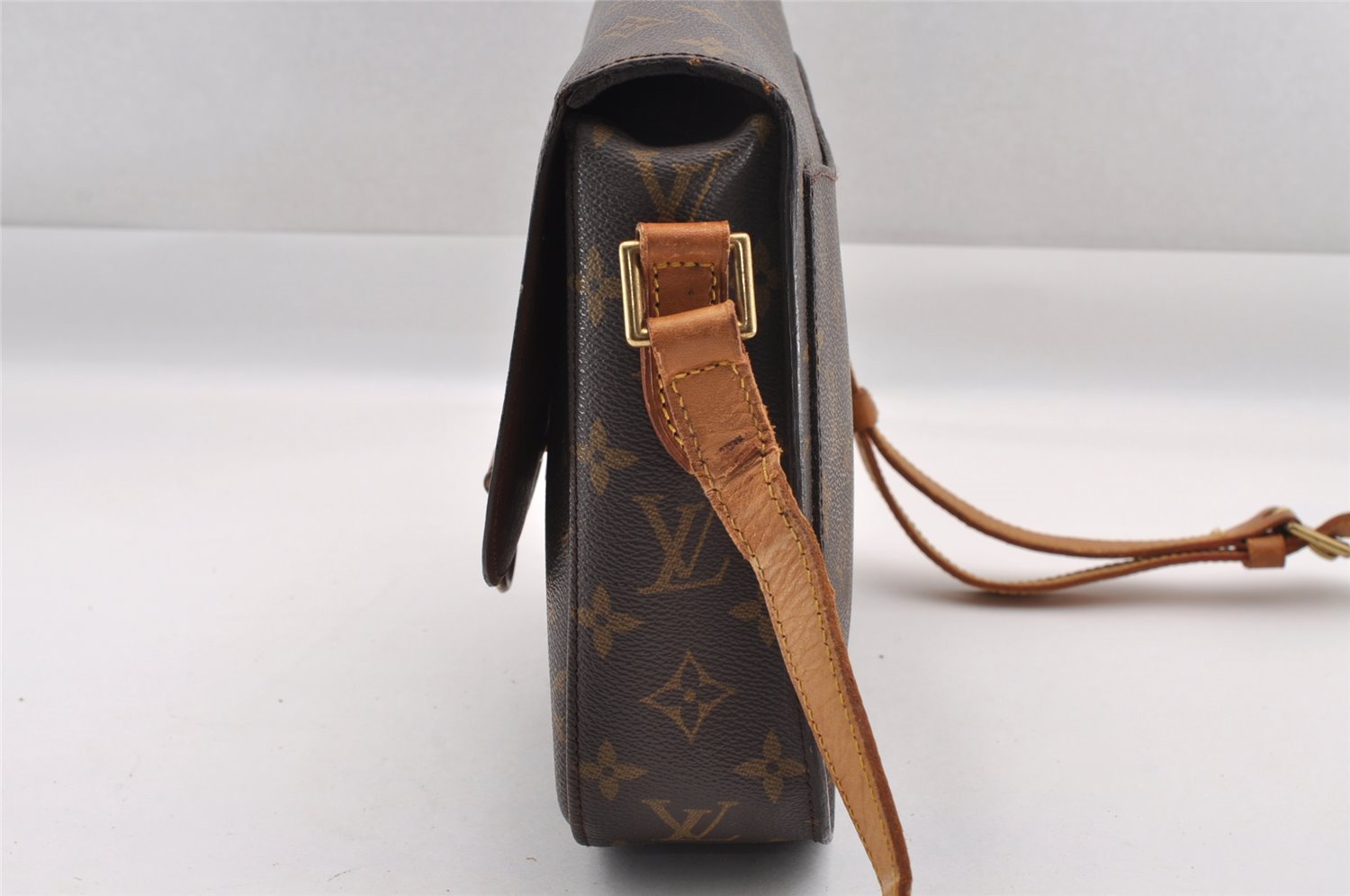 Authentic Louis Vuitton Monogram Saint Cloud GM M51242 Shoulder Cross Bag 0887I