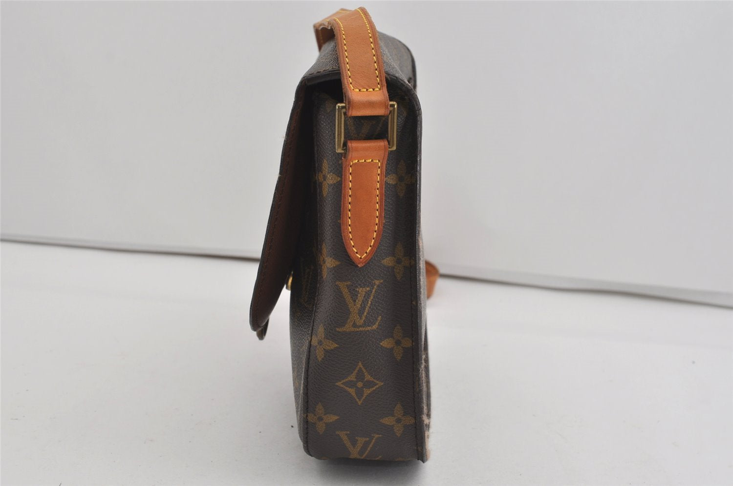 Authentic Louis Vuitton Monogram Saint Cloud GM M51242 Shoulder Cross Bag 0888I