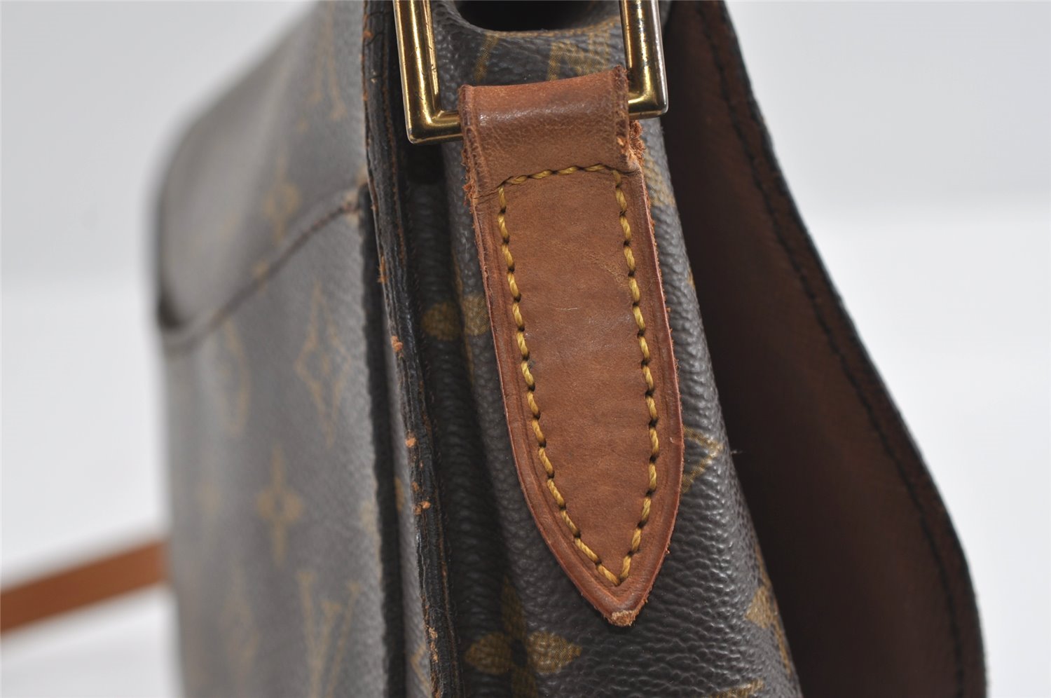 Authentic Louis Vuitton Monogram Saint Cloud GM M51242 Shoulder Cross Bag 0890I