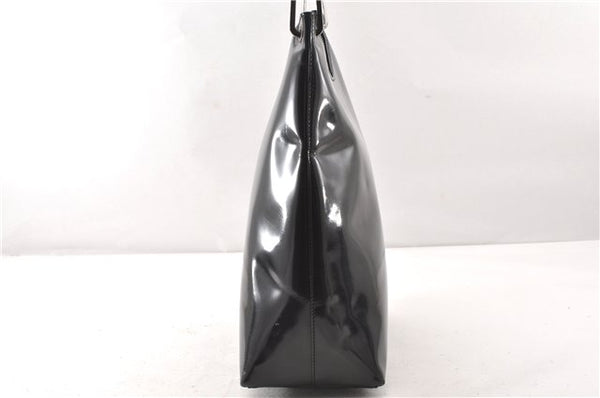 Authentic GUCCI Vintage Bamboo Shoulder Bag Purse Enamel Black 0901G