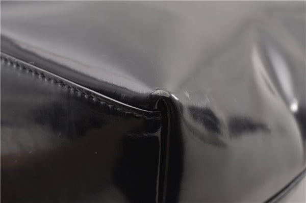 Authentic GUCCI Vintage Bamboo Shoulder Bag Purse Enamel Black 0901G