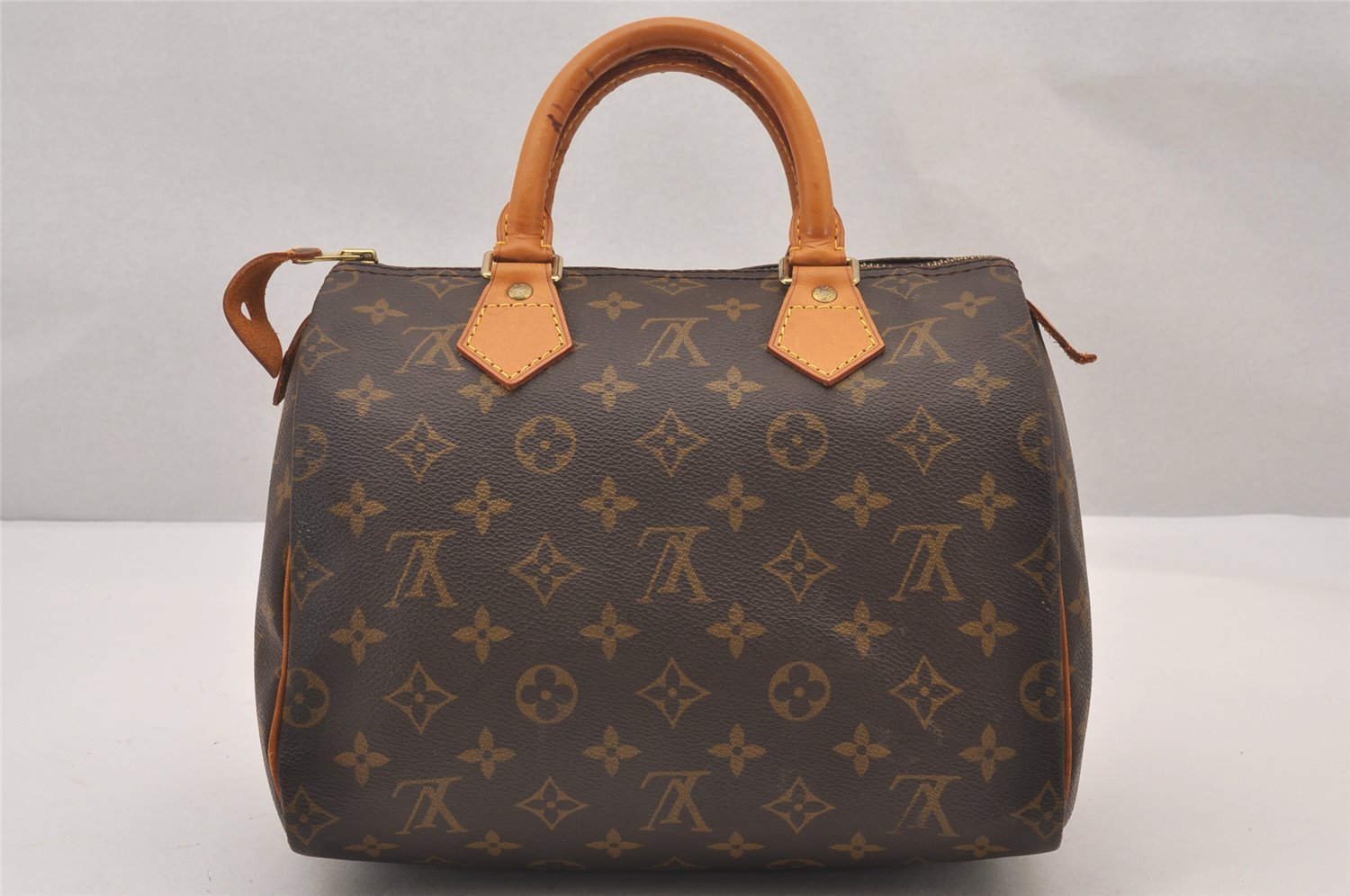 Authentic Louis Vuitton Monogram Speedy 25 Boston Hand Bag M41528 LV 0901I
