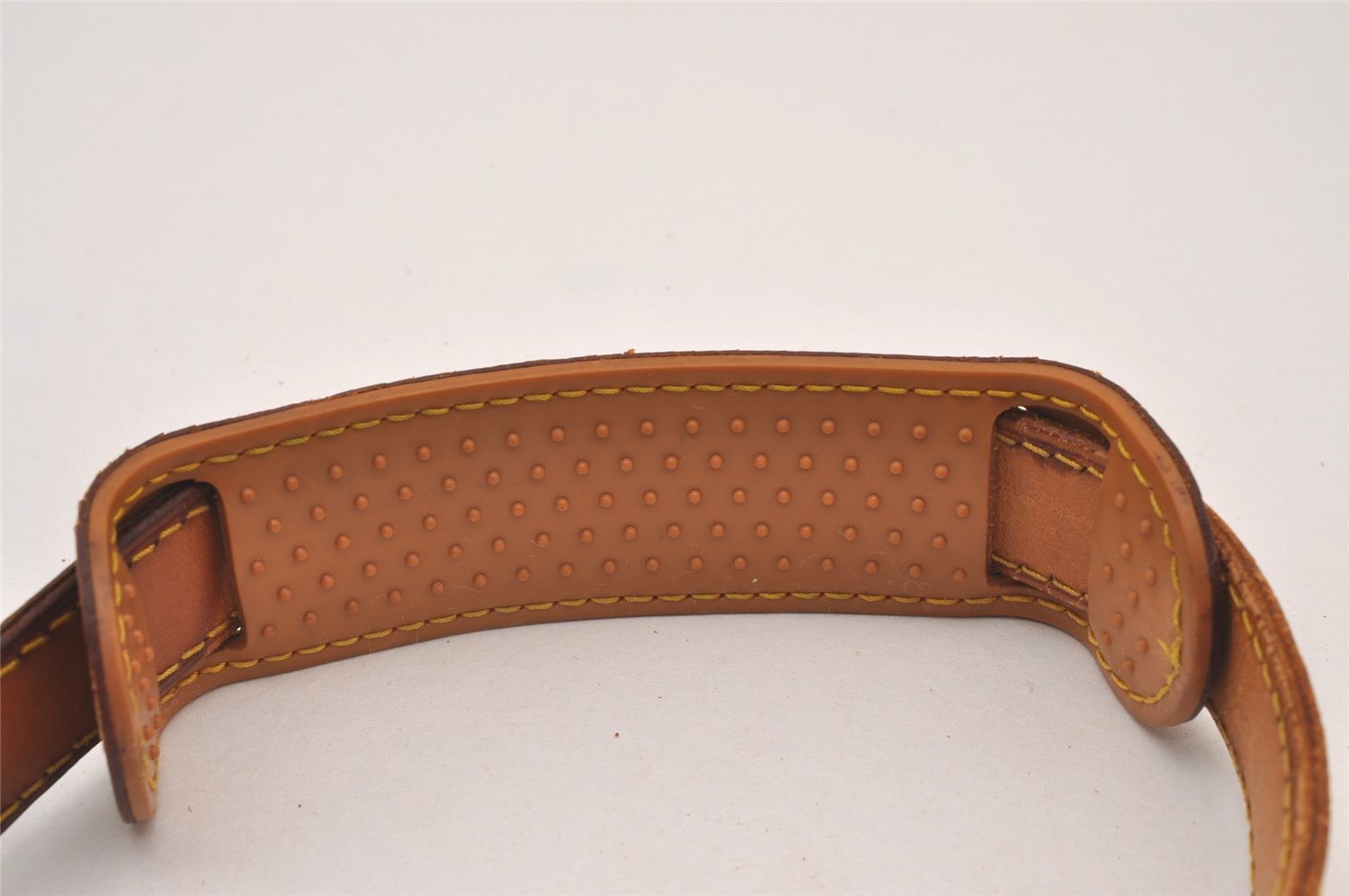 Authentic Louis Vuitton Leather Shoulder Strap Beige 36.2-43.3