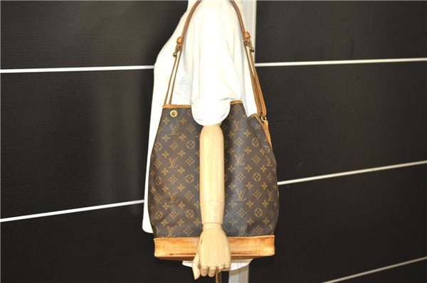 Authentic Louis Vuitton Monogram Noe Shoulder Drawstring Bag M42224 LV 0905G