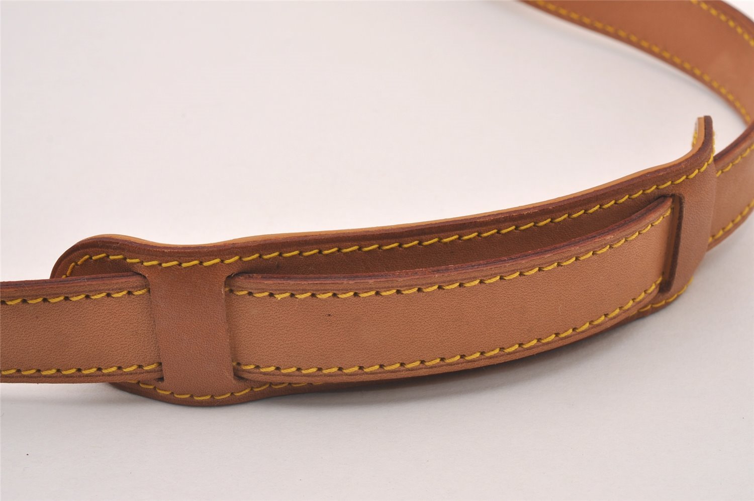 Authentic Louis Vuitton Leather Shoulder Strap Beige 35.8-42.5