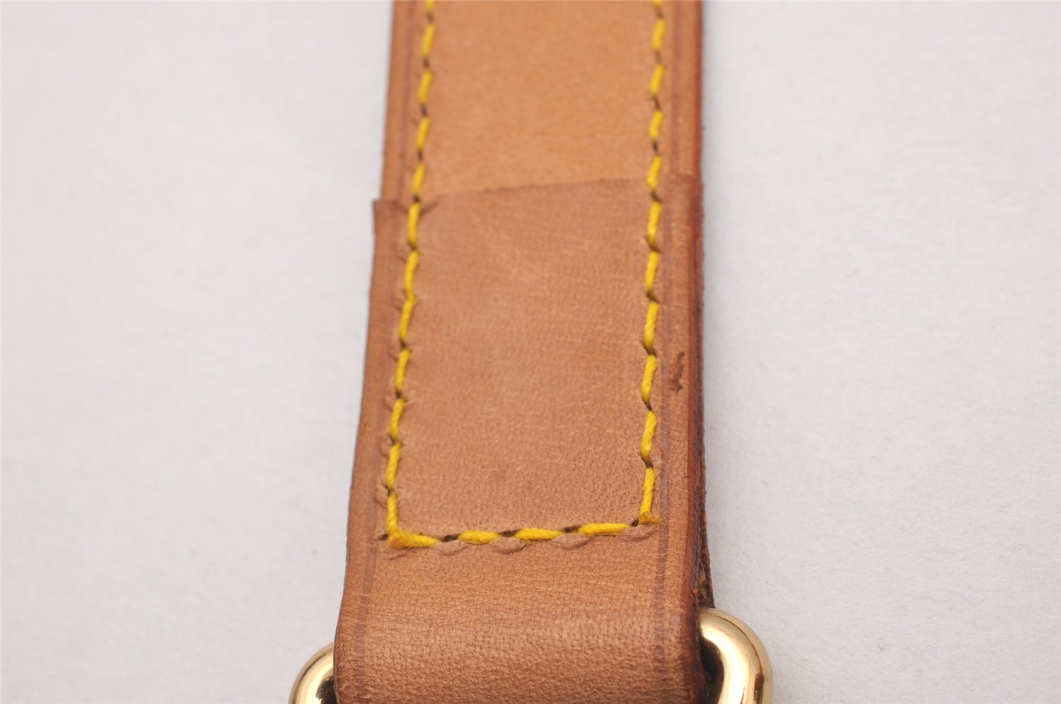 Authentic Louis Vuitton Leather Shoulder Strap Beige 35.8-42.5