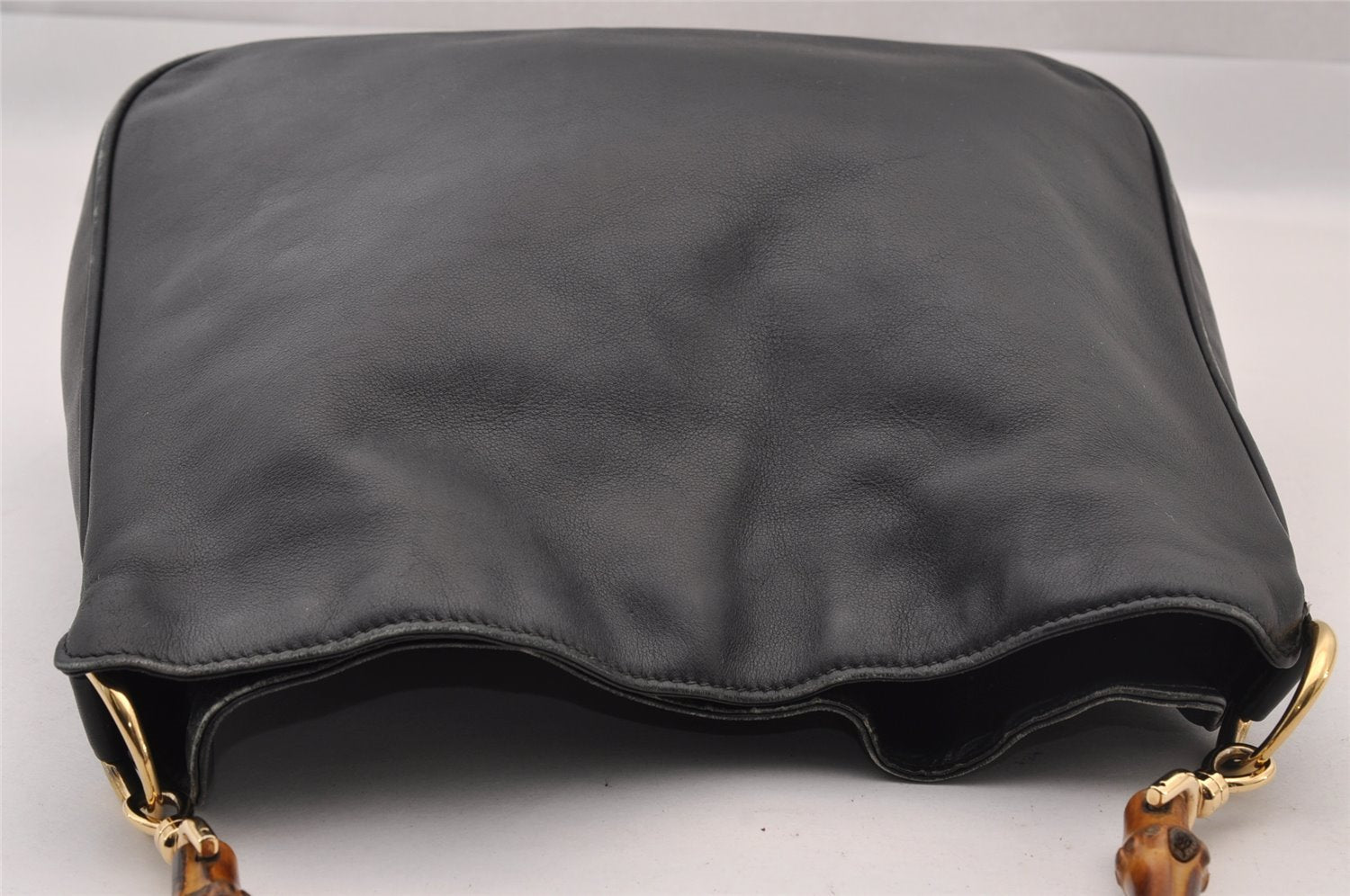 Authentic GUCCI Vintage Bamboo Shoulder Hand Bag Purse Leather Black 0921I