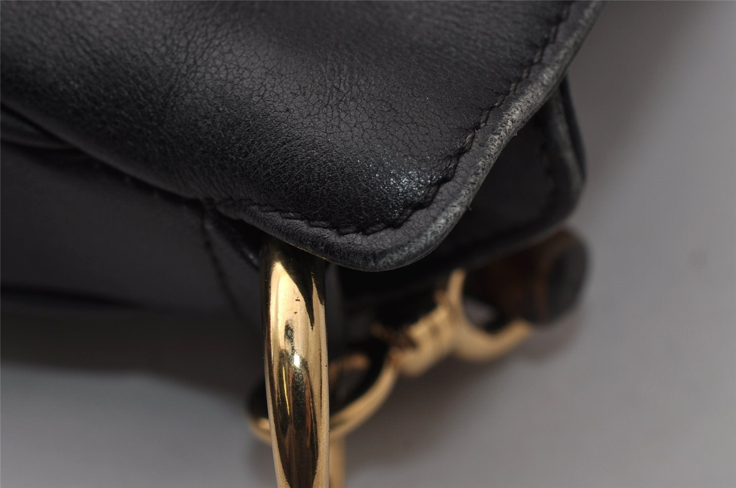 Authentic GUCCI Vintage Bamboo Shoulder Hand Bag Purse Leather Black 0921I