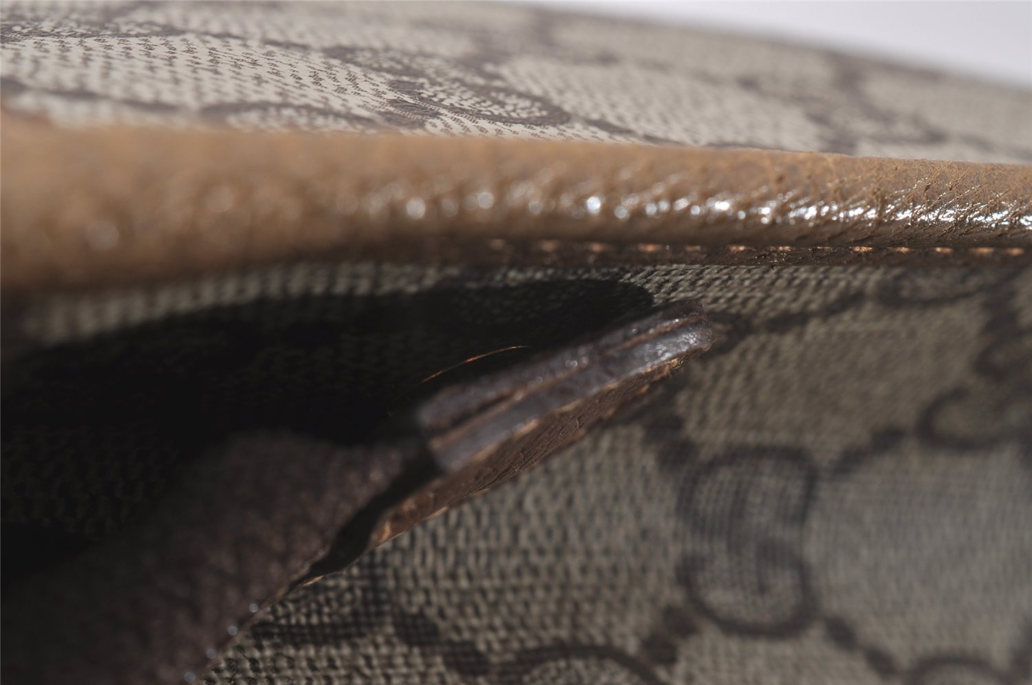 Authentic GUCCI Vintage Clutch Hand Bag Purse GG PVC Leather Brown 0926I