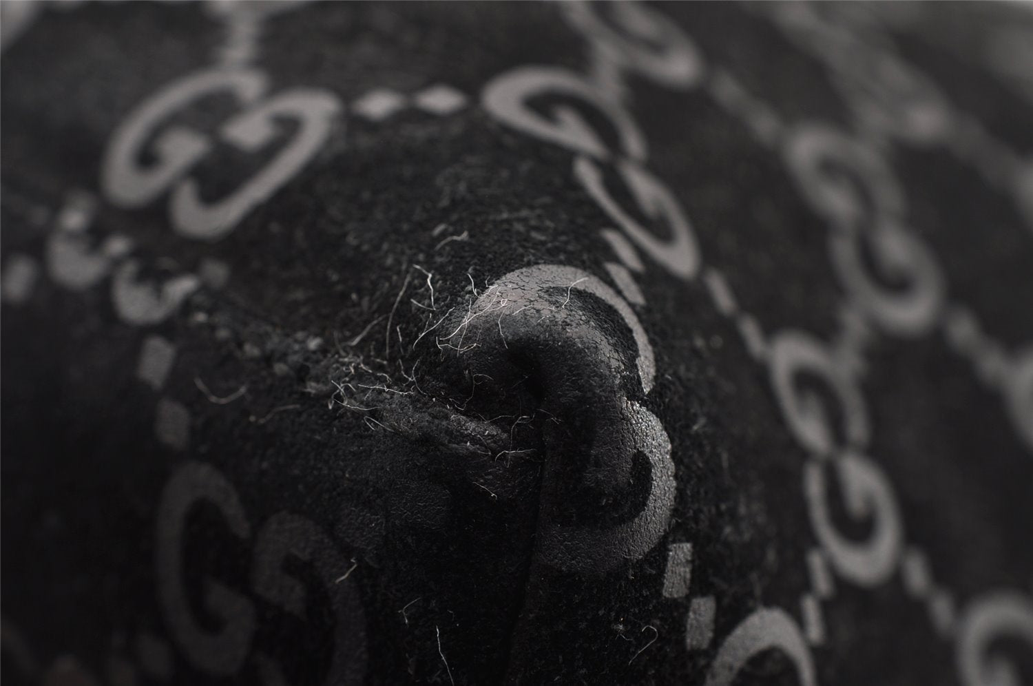 Authentic GUCCI Bamboo Shoulder Hand Bag Purse GG Suede 0013007 Black 0933I