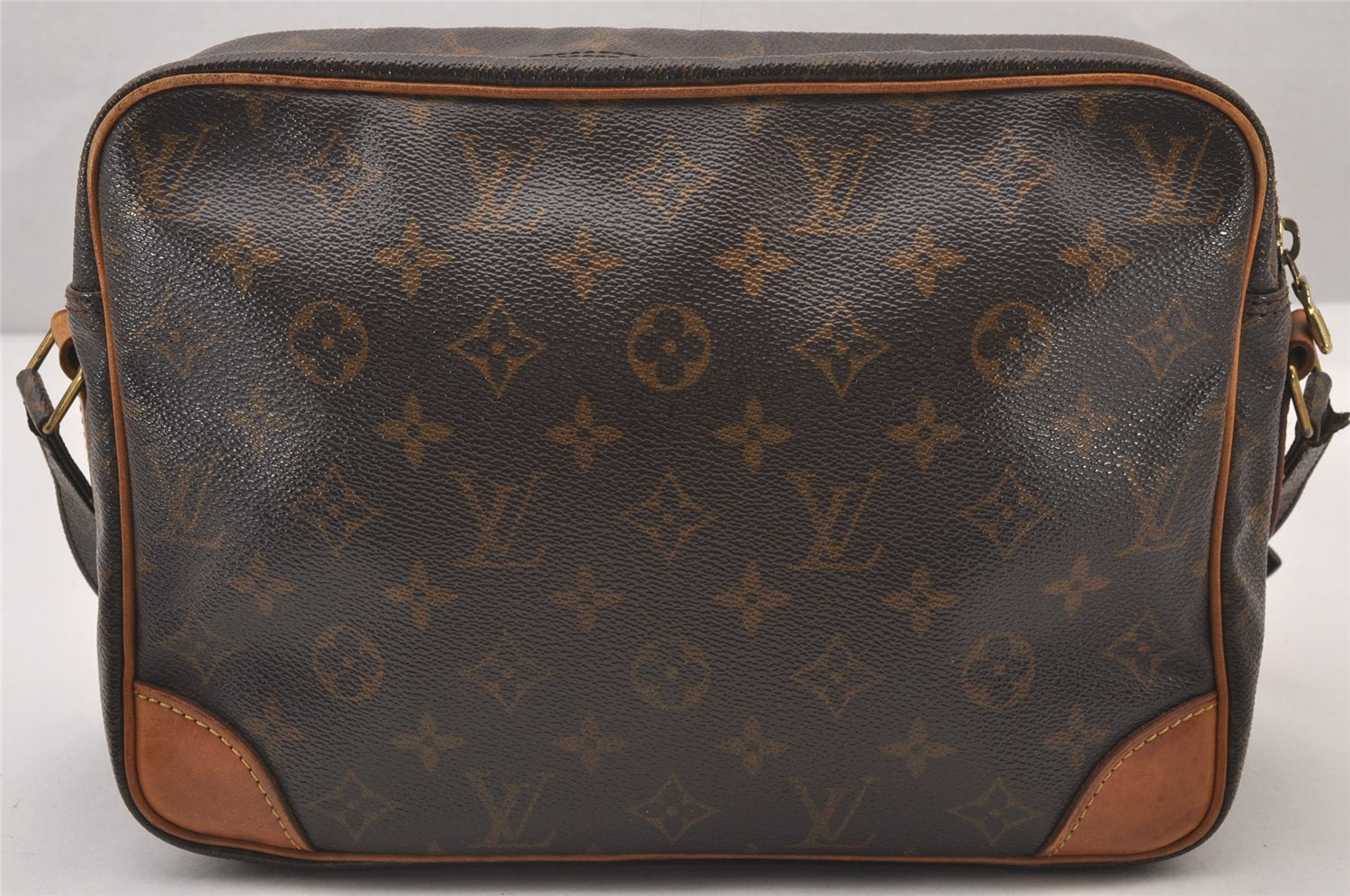 Authentic Louis Vuitton Monogram Nile Shoulder Cross Body Bag M45244 LV 0937I