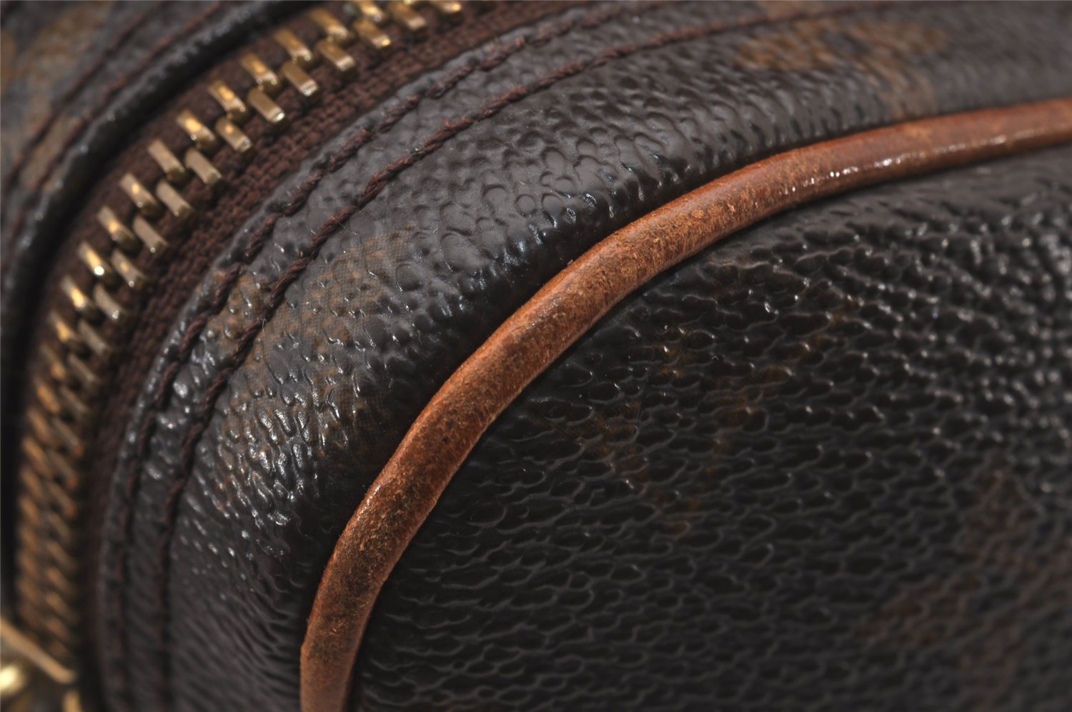 Authentic Louis Vuitton Monogram Nile Shoulder Cross Body Bag M45244 LV 0937I