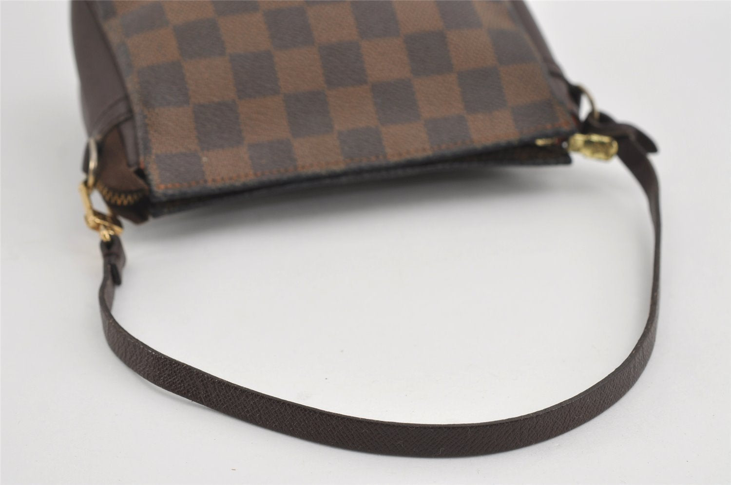 Authentic Louis Vuitton Damier Trousse Makeup Hand Bag Pouch N51982 LV 0939I