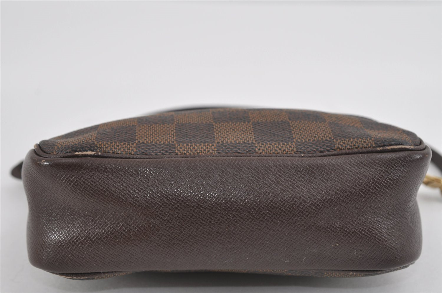 Authentic Louis Vuitton Damier Trousse Makeup Hand Bag Pouch N51982 LV 0939I