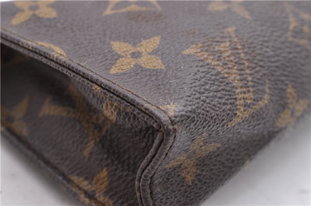 Auth Louis Vuitton Monogram Poche Toilette 15 Cosmetics Pouch M47546 LV 0946D