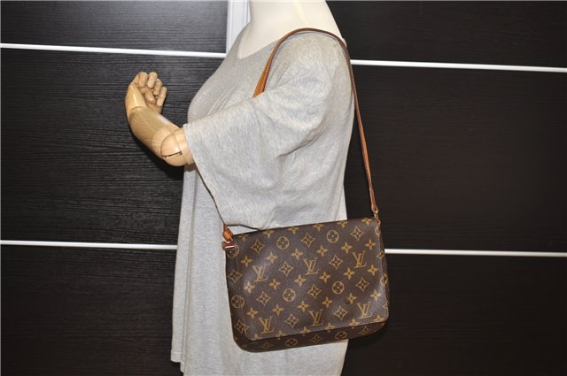 Authentic Louis Vuitton Monogram Musette Tango Shoulder Bag M51257 LV 0948F