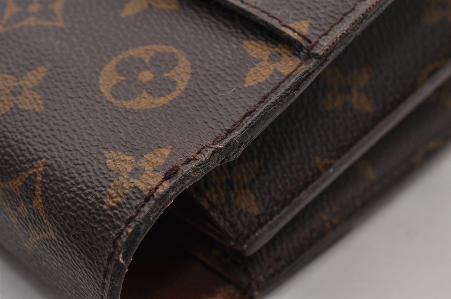 Authentic Louis Vuitton Monogram Serviette Conseiller Briefcase M53331 LV 0950I