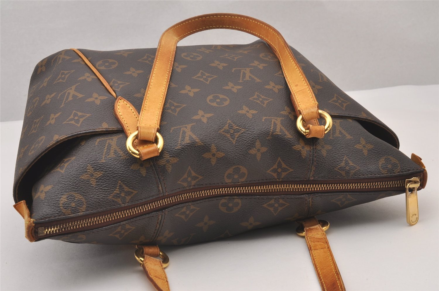 Authentic Louis Vuitton Monogram Totally PM Shoulder Tote Bag M56688 LV 0954I