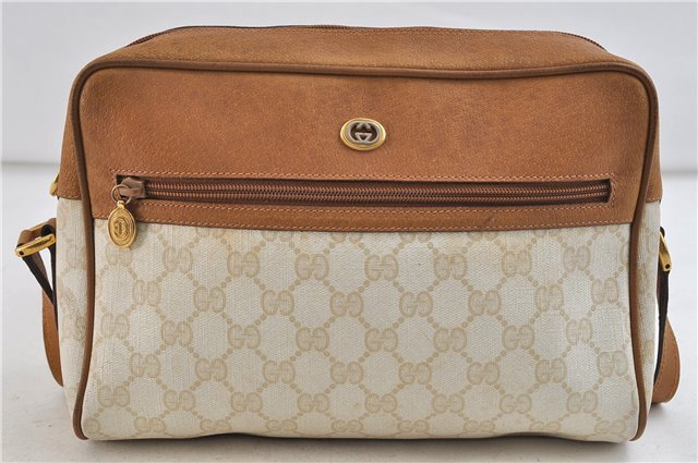 Authentic GUCCI Shoulder Cross Body Bag Purse GG PVC Leather Beige Ivory 0956D