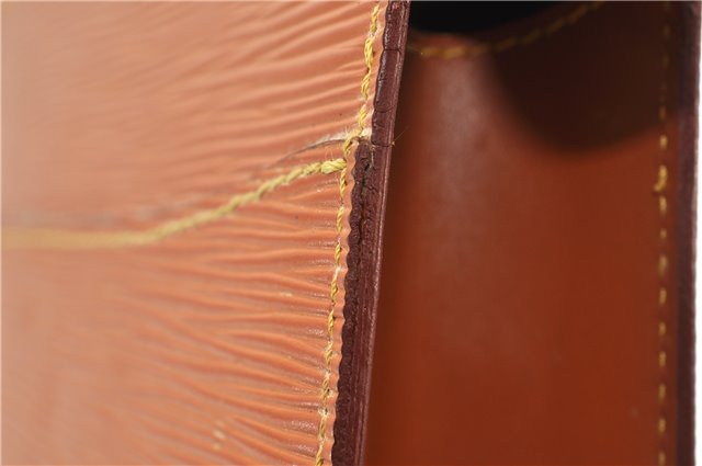 Authentic Louis Vuitton Epi Pochette Homme Clutch Hand Bag Brown M52528 LV 0978G