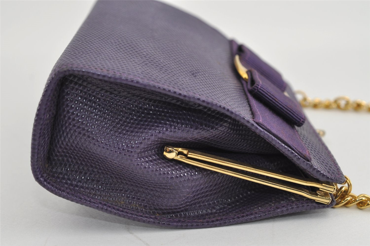 Authentic Salvatore Ferragamo Vara Shoulder Cross Body Bag Leather Purple 0979I