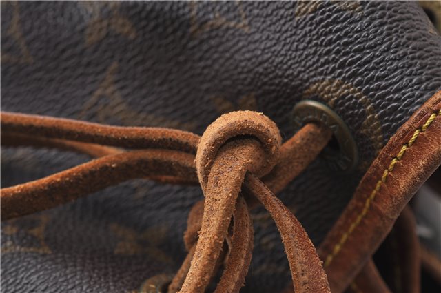 Authentic Louis Vuitton Monogram Noe Shoulder Bag M42224 LV 0990D