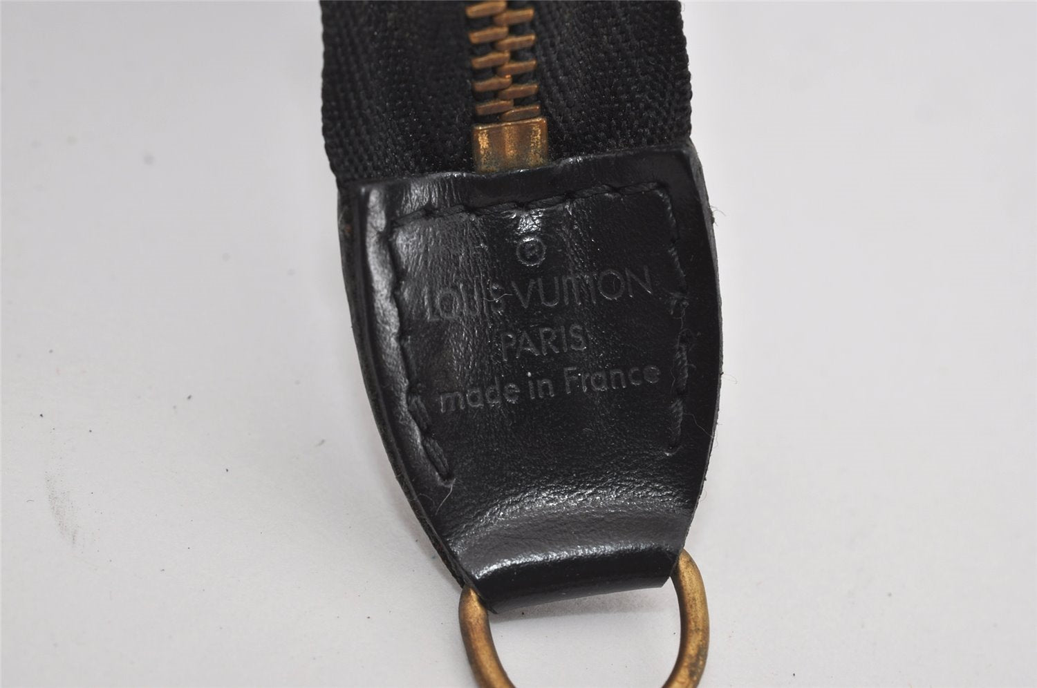 Authentic Louis Vuitton Epi Pochette Accessoires Pouch Black M52942 LV 1005I