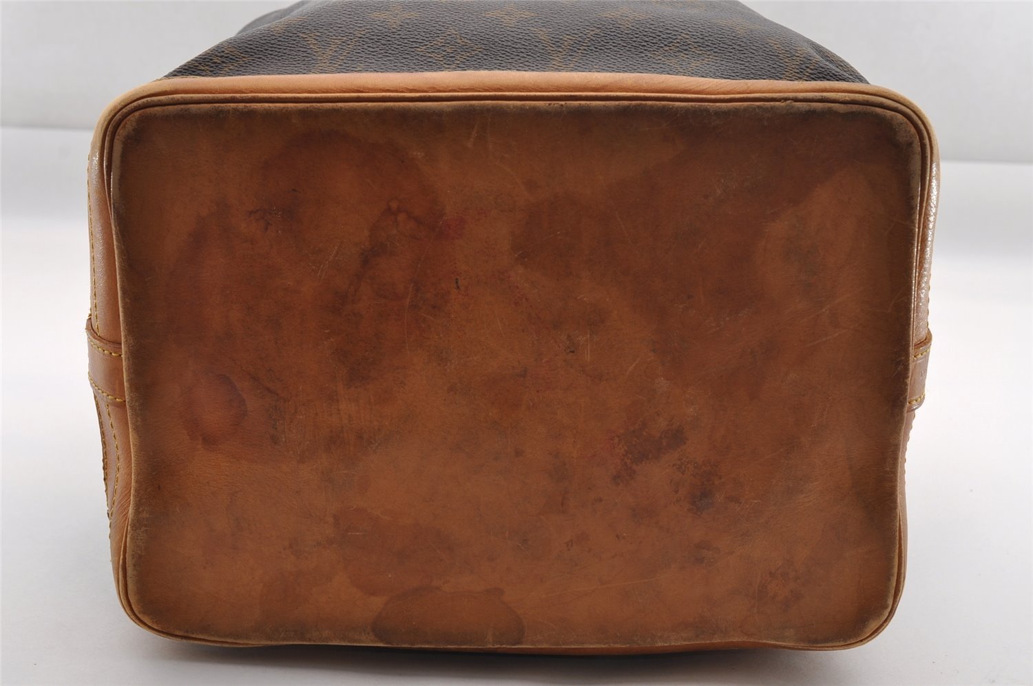 Authentic Louis Vuitton Monogram Noe Shoulder Drawstring Bag M42224 LV 1014I