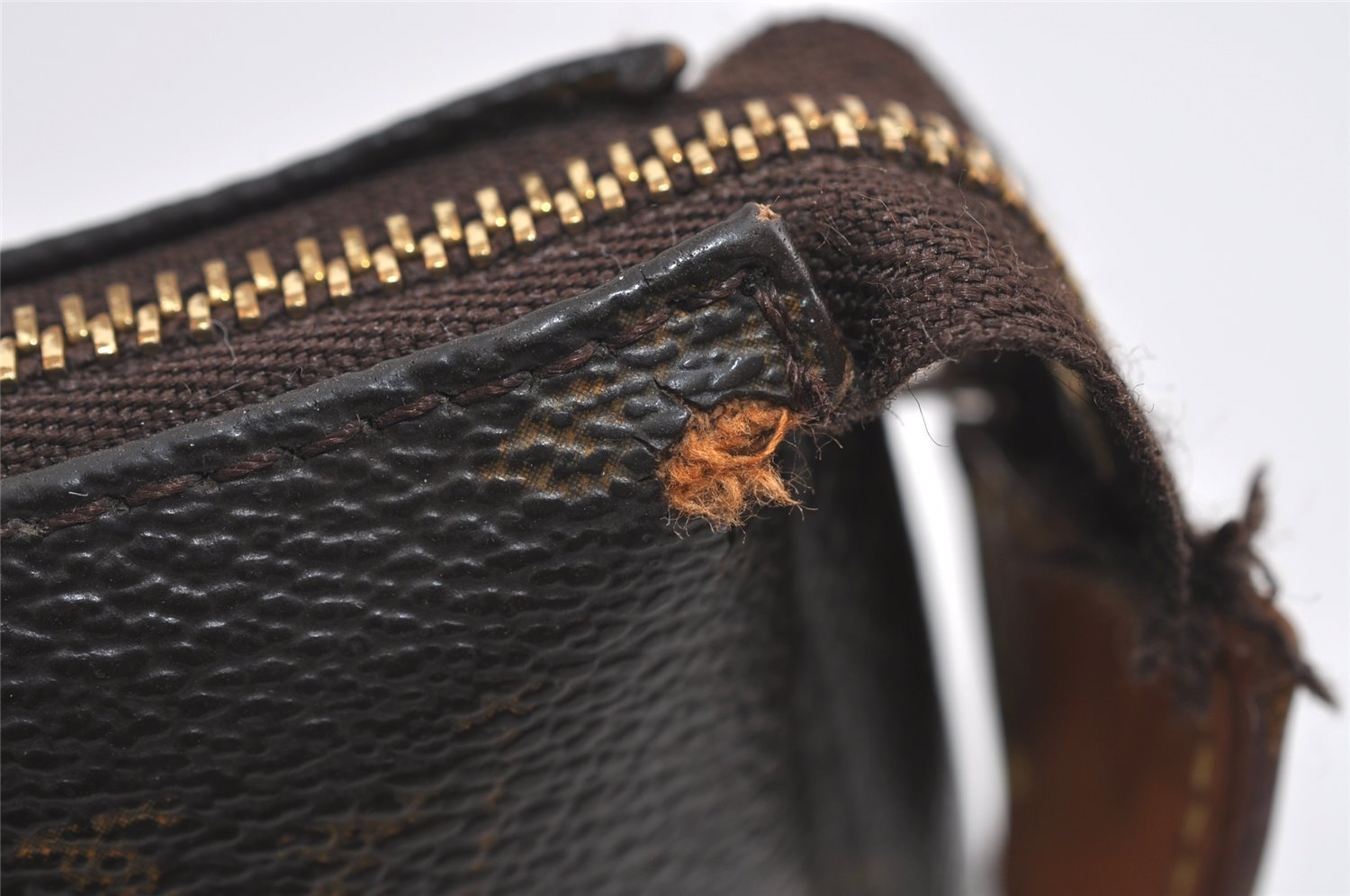 Authentic Louis Vuitton Monogram Pochette Accessoires Pouch M51980 LV Junk 1031I