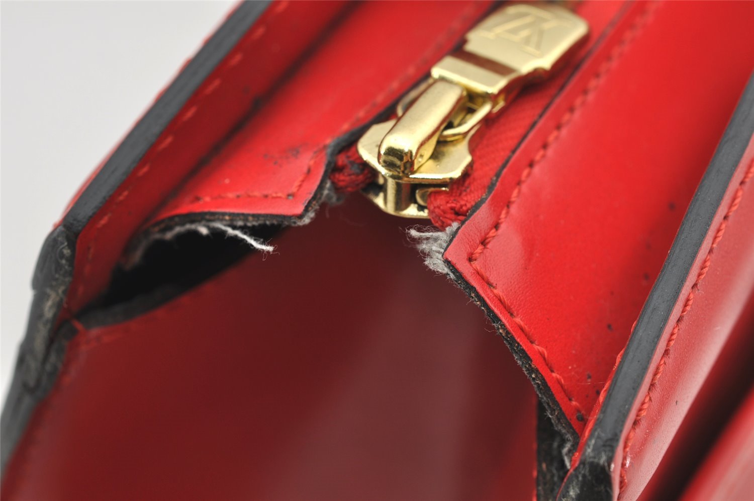 Authentic Louis Vuitton Epi Riviera Hand Bag Red M48187 LV 1032I