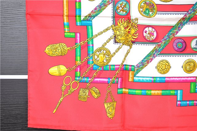 Authentic HERMES Carre 90 Scarf 