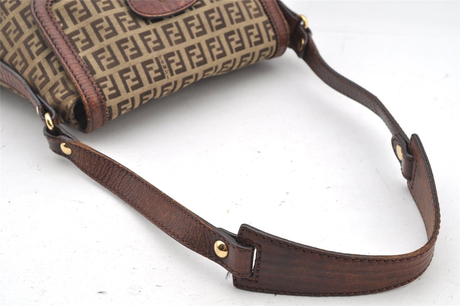 Authentic FENDI Zucchino Vintage Shoulder Bag Purse Canvas Leather Brown 1035I