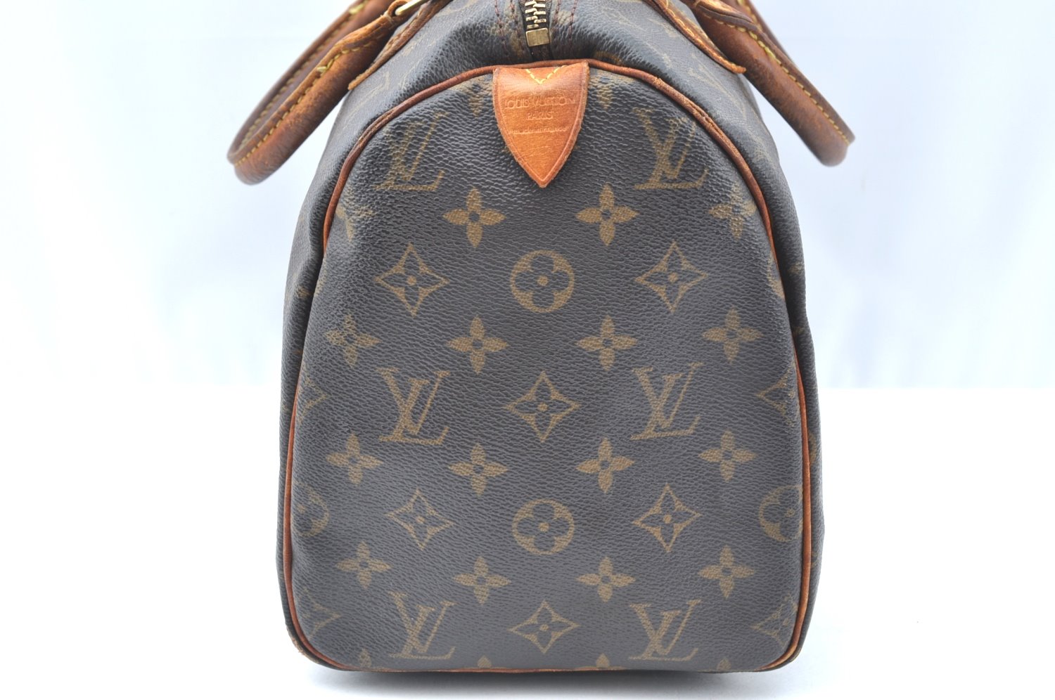 Authentic Louis Vuitton Monogram Speedy 30 Hand Boston Bag M41526 LV 1063H