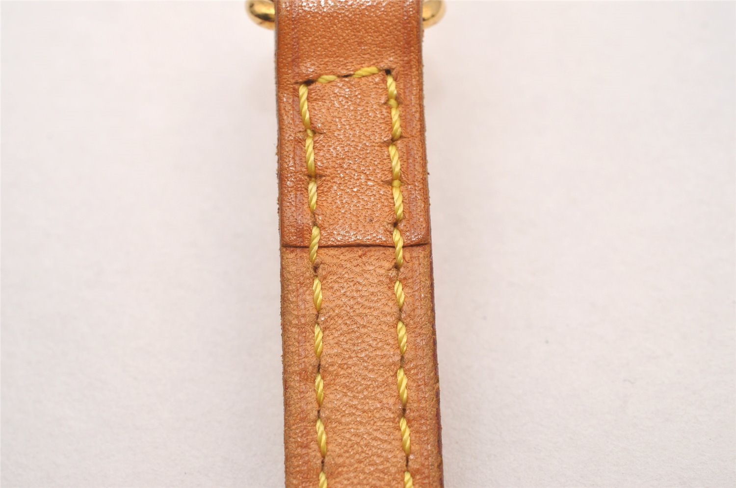 Authentic Louis Vuitton Leather Shoulder Strap Beige 45.1