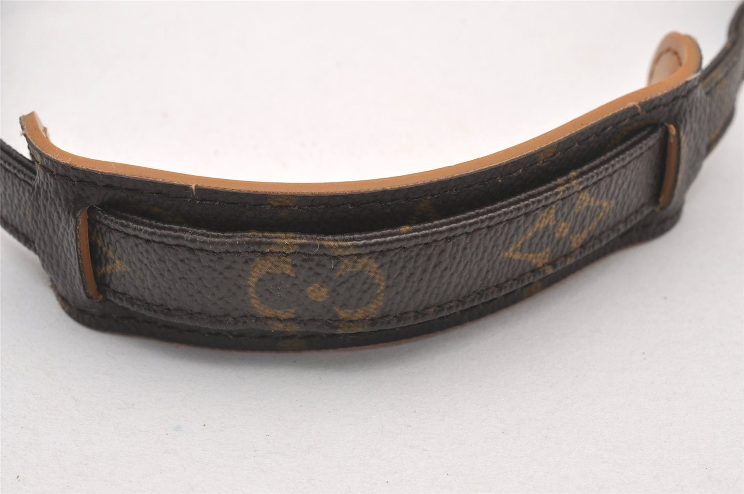 Authentic Louis Vuitton Monogram Shoulder Strap 47.6