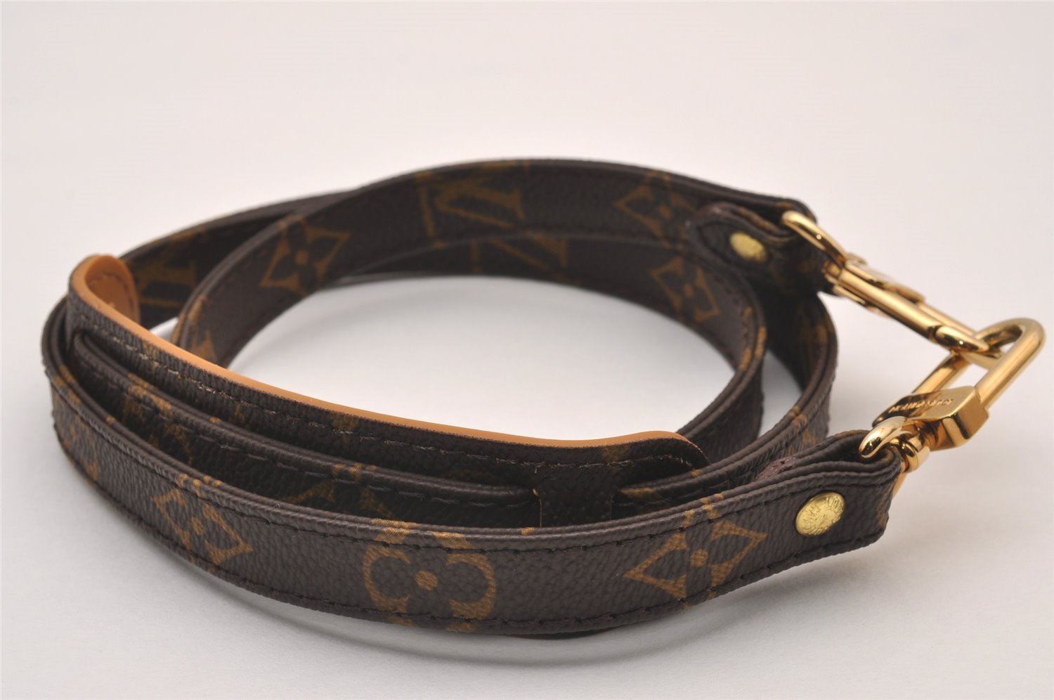 Authentic Louis Vuitton Monogram Shoulder Strap 46.1