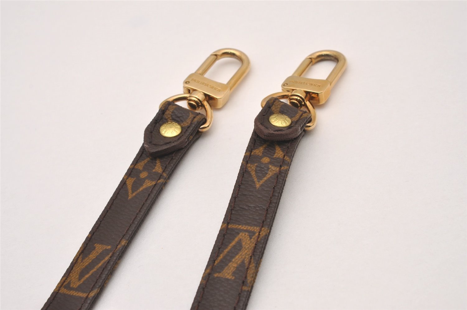 Authentic Louis Vuitton Monogram Shoulder Strap 46.1