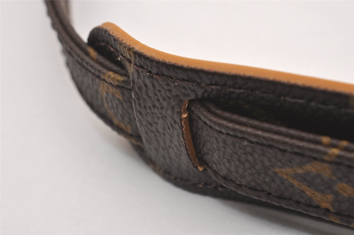 Authentic Louis Vuitton Monogram Shoulder Strap 46.1