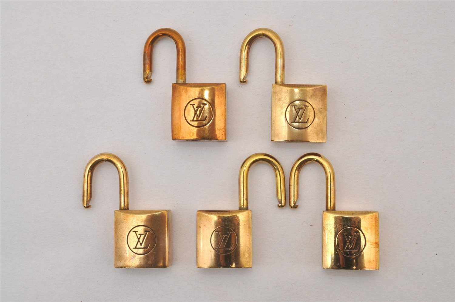 Authentic Louis Vuitton Padlock 10Set Old Model LV 1081I