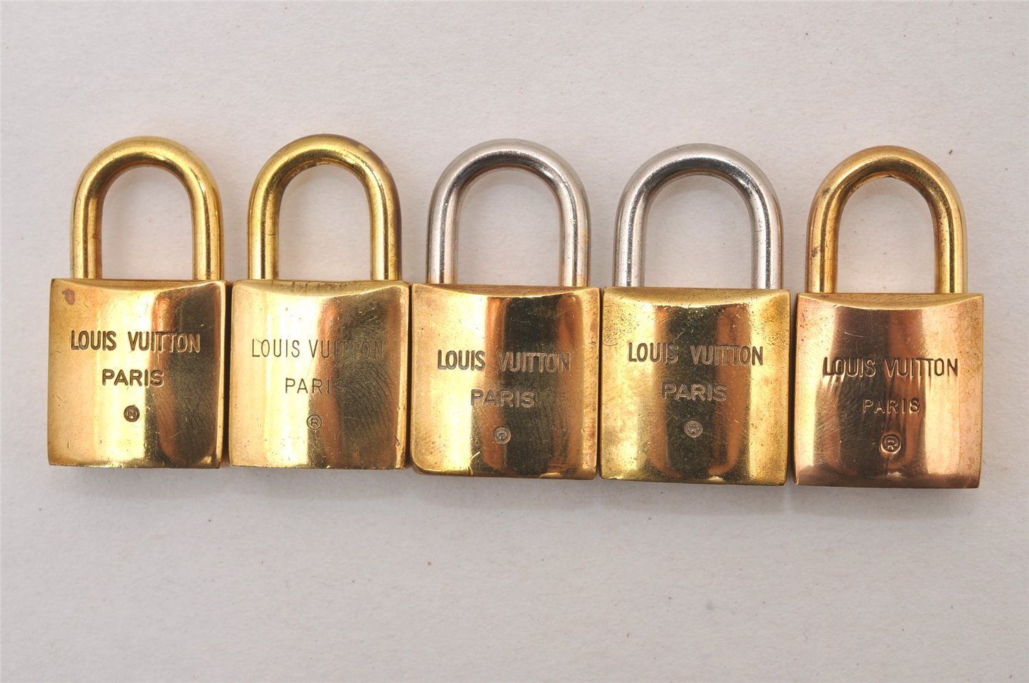 Authentic Louis Vuitton Padlock 10Set Old Model LV 1081I