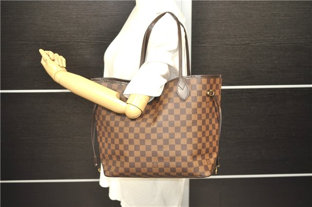 Authentic Louis Vuitton Damier Neverfull MM Tote Bag N51105 LV 1082D