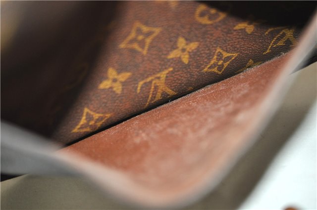 Authentic Louis Vuitton Monogram Saint Cloud GM M51242 Shoulder Cross Bag 1083G