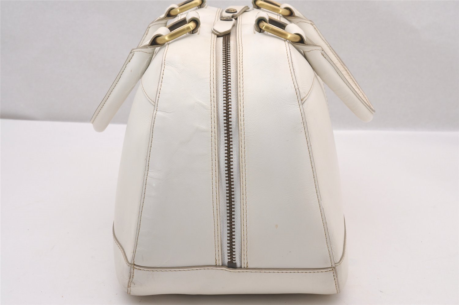 Authentic BURBERRY Vintage Leather Hand Boston Tote Bag White 1087I