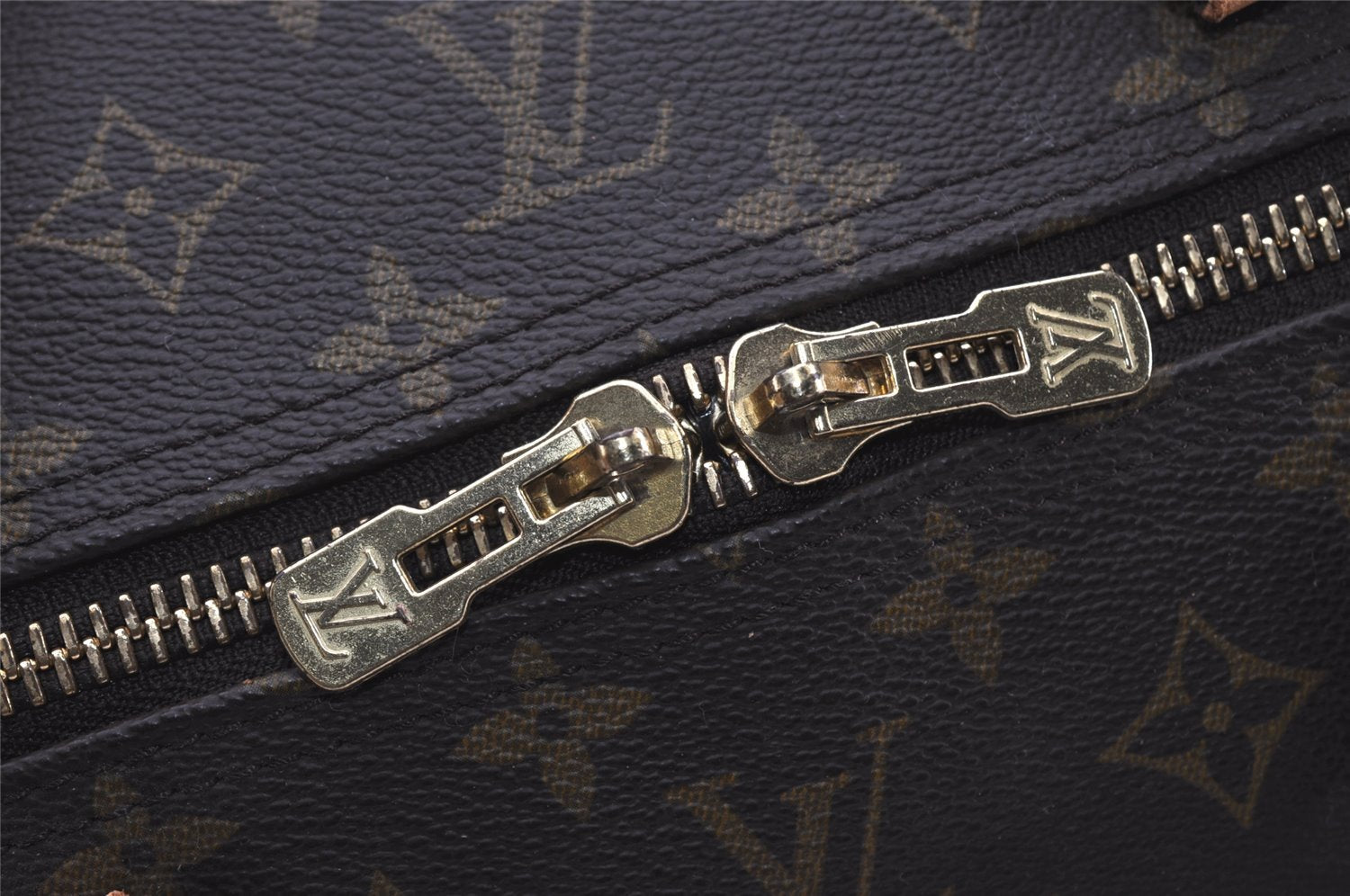 Authentic Louis Vuitton Monogram Keepall 60 Travel Boston Bag M41422 LV 1100I
